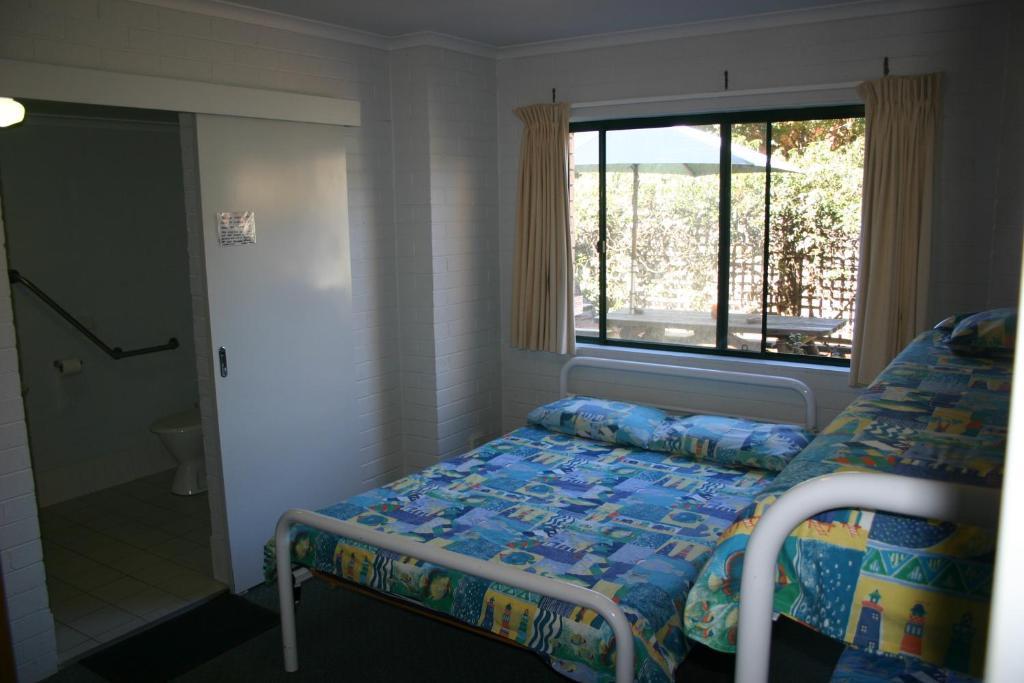 Wandarrah Lodge Hostel Merimbula Room photo